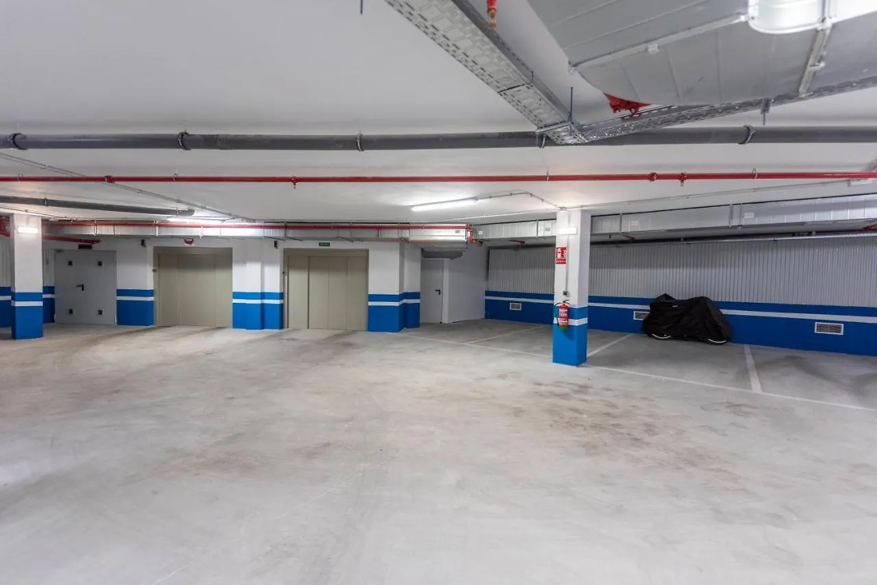 Modern Apartment Next To Train/Bus Station Malaga 0*,