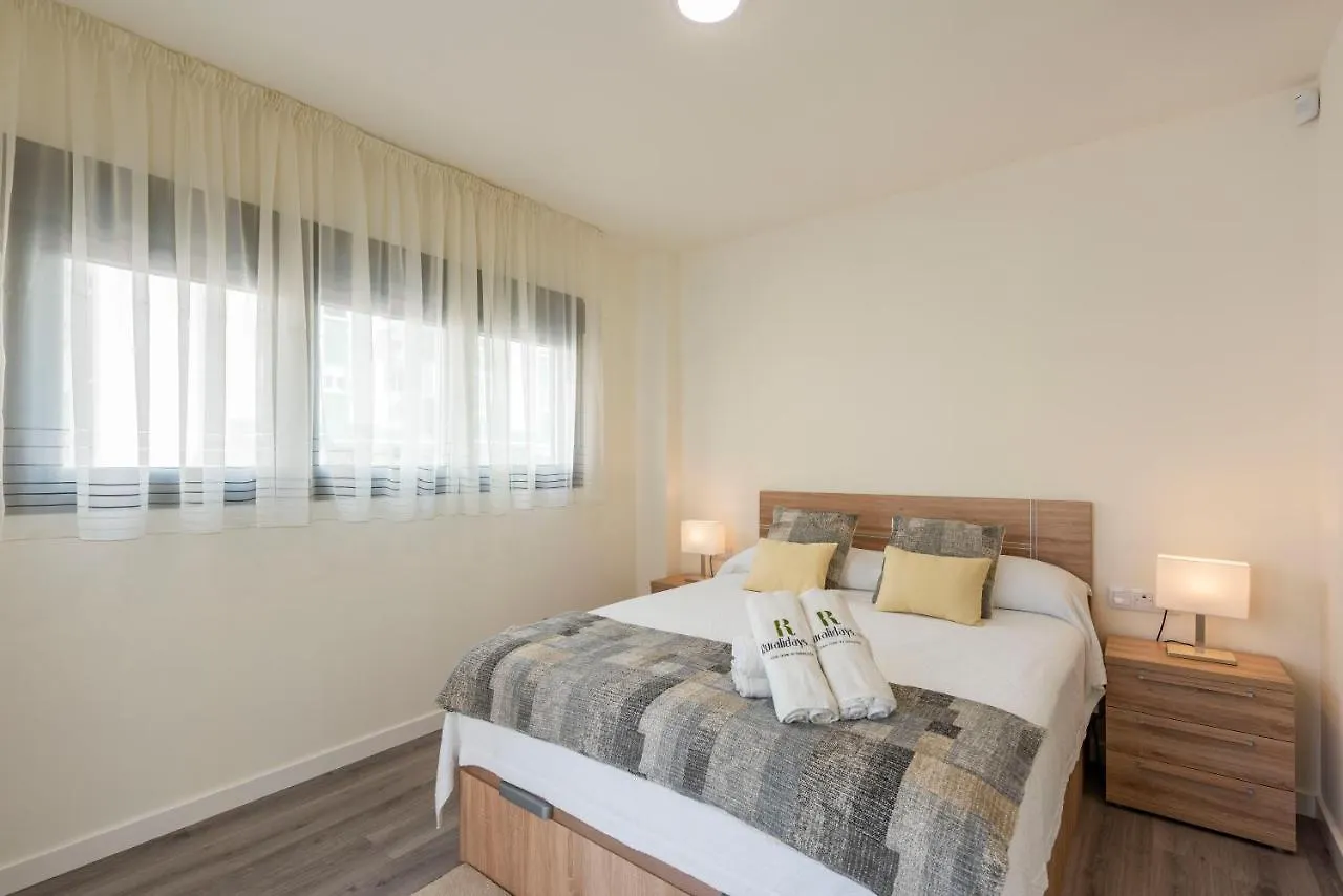 Modern Apartment Next To Train/Bus Station マラガ スペイン